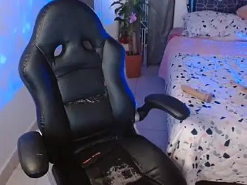 Ariana_girlhots from StripChat