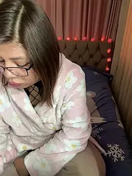 ARIANA_SAENS from StripChat