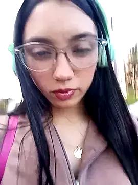 Arianaa_Toro from StripChat is Freechat