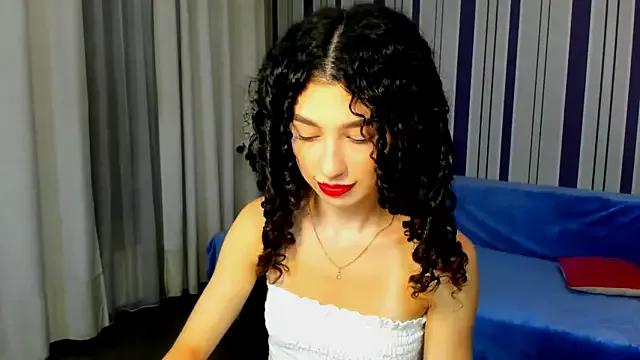 ArianaFoxi from StripChat