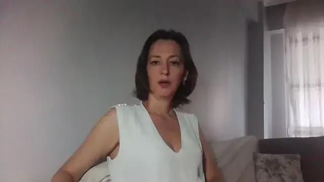 ArianaStarr from StripChat is Freechat