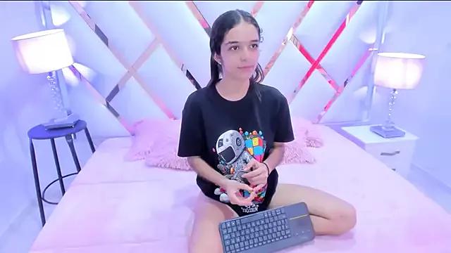 arianasweet20 from StripChat