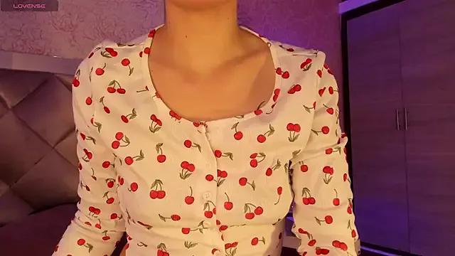 Arianavillada from StripChat