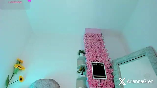 arianna_gren from StripChat
