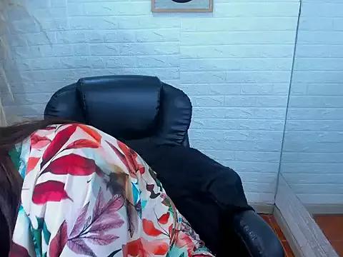 Arianna_Hot777 from StripChat