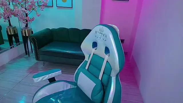 Arianna_sweeet from StripChat