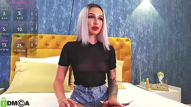 AriannaLure from StripChat