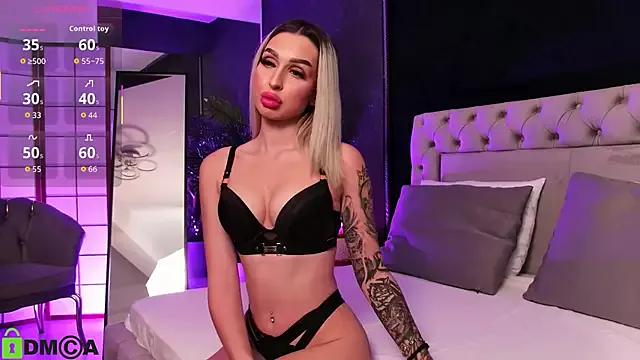 AriannaLure from StripChat