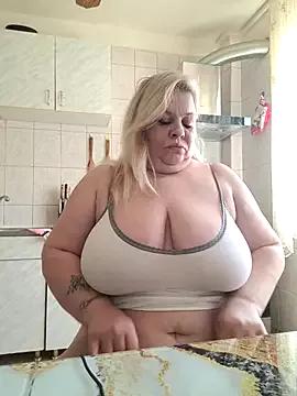 AriannaMilf from StripChat
