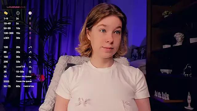 AriaraNoir from StripChat is Freechat