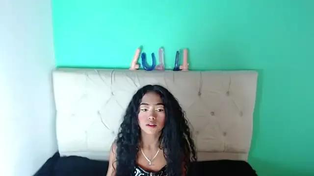 ariel_cossiocm from StripChat is Freechat