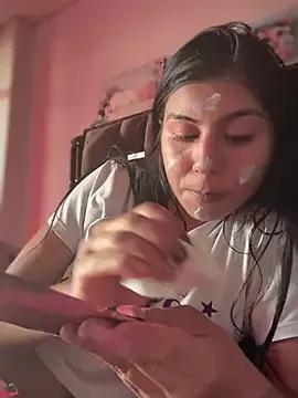 Ariella_Teen webcams show profile image 