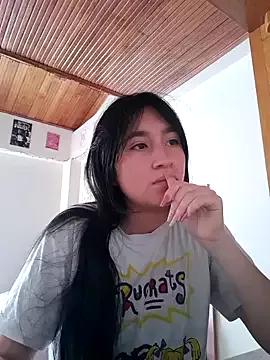Arielle_lov from StripChat is Freechat