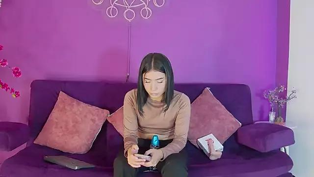 Arii_moon from StripChat