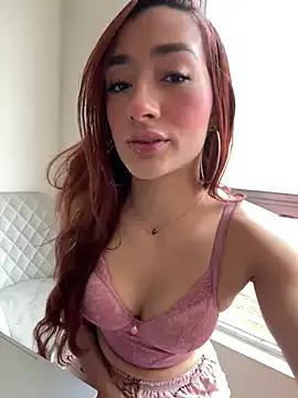 Photos of ariiel_ from StripChat is Freechat