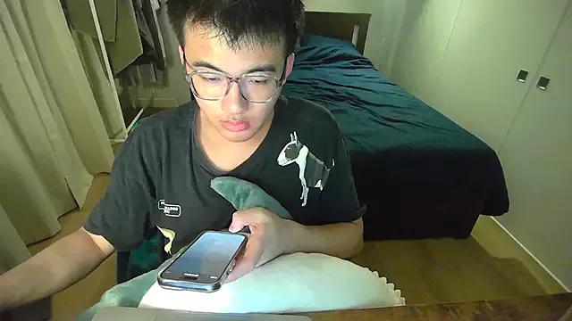 arresrin from StripChat