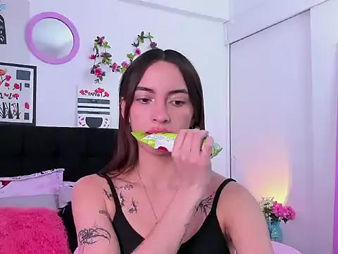 Aryane_art_ webcams show profile image 
