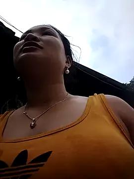 asaka-cute from StripChat is Freechat