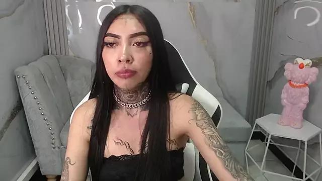 Dirty chat webcam: explore liveshows with versed models, from laying bare to fetishes, in a variety of sexy free adult webcams.