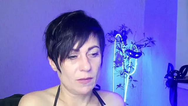 Ashley_Brookss from StripChat is Freechat