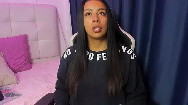 Ashley_owens__ on StripChat