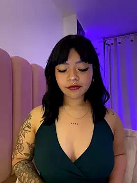 Ashley_teasee from StripChat is Freechat