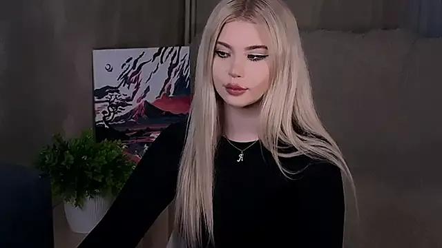 AshleyKush from StripChat is Freechat