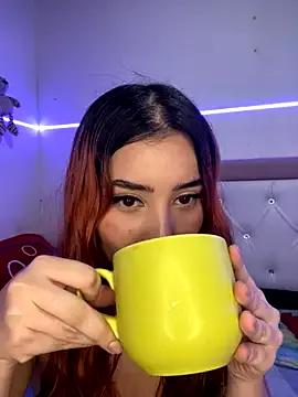 Ashly_cutee from StripChat is Freechat