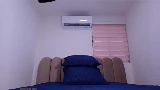 ashly_mr from StripChat is Freechat