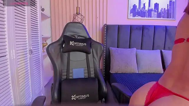 Dirty chat webcam: explore liveshows with versed models, from laying bare to fetishes, in a variety of sexy free adult webcams.