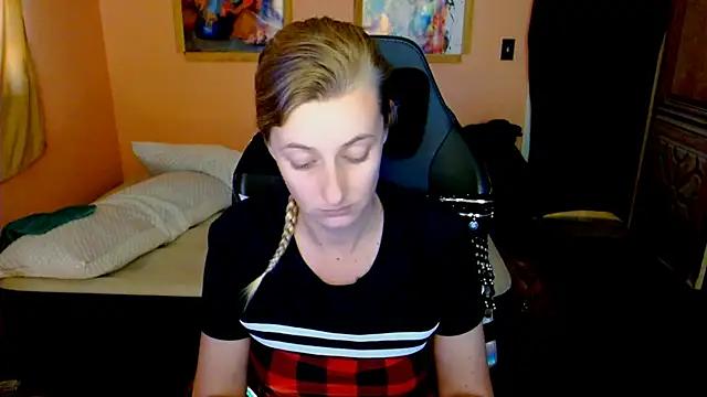 AsiaGoesPro from StripChat
