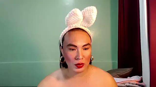 asianayumi from StripChat