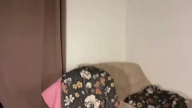 AsianbabeXX from StripChat is Freechat