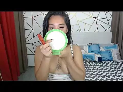 AsianCumSwallow from StripChat