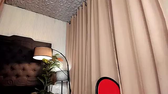 asiangorgeouspetite from StripChat