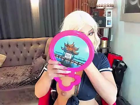 AsianHotieTS from StripChat