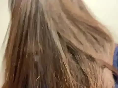 Atashi_Hcup from StripChat