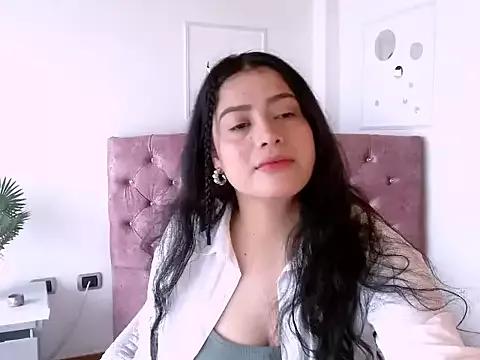 aura_starling from StripChat