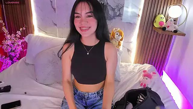 Dirty chat webcam: explore liveshows with versed models, from laying bare to fetishes, in a variety of sexy free adult webcams.