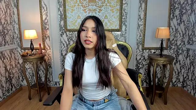 AuroraAddict from StripChat is Freechat