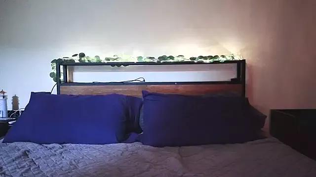 AussieKittyPurr from StripChat is Freechat