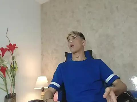 AustinPrice from StripChat is Freechat