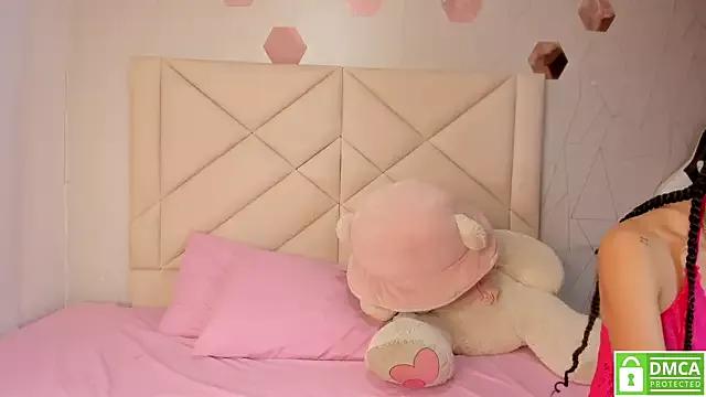Ava_Bonny from StripChat