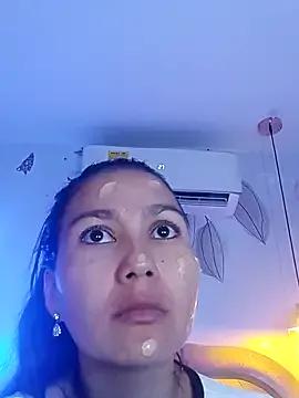 Ava_Whiite from StripChat