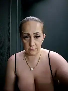 AvaLloyd from StripChat
