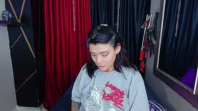 AvaLusty from StripChat