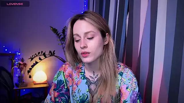 aviva_faith from StripChat