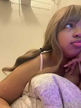 AwkwardJasminee from StripChat