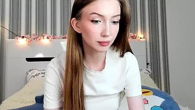 Awwwrora webcams show profile image 