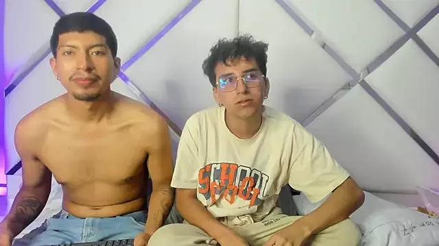 AxelAndJeremy from StripChat is Freechat